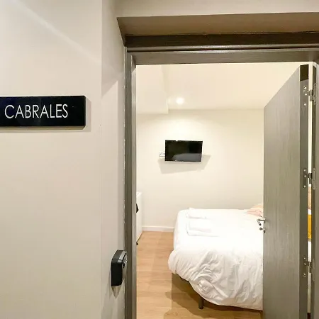 San Isidoro Coliving 3* اوفيدو