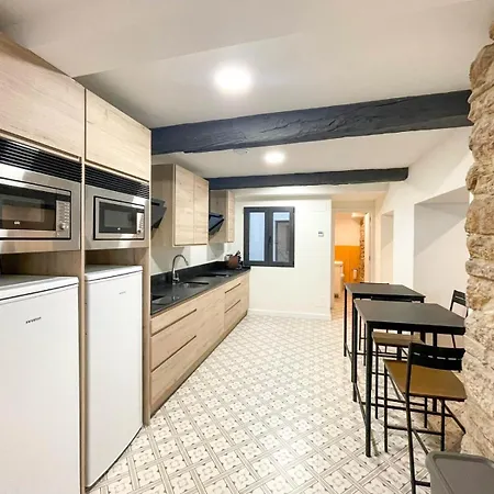 San Isidoro Coliving Гостевой дом Овьедо